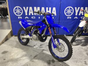 Yamaha YZ250 de 2025 avec seulement 9 h.