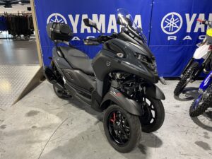 Yamaha Tricity 300 avec SEULEMENT 786 KM