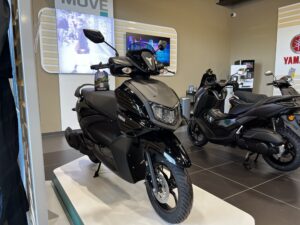 Yamaha RayZR