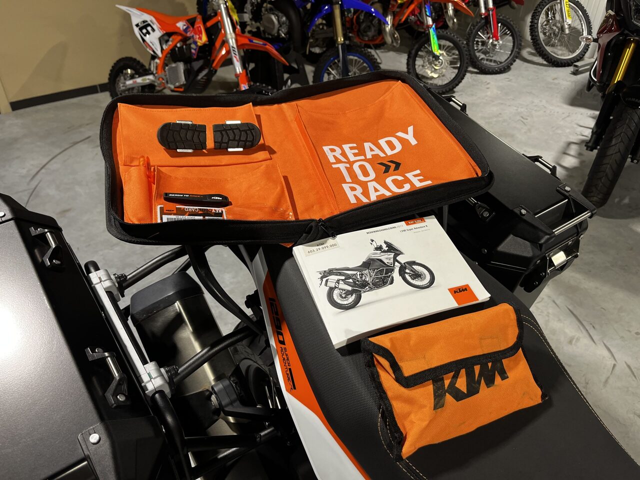 KTM SUPER ADVENTURE 1290 R KTM SUPER ADVENTURE 1290 R - Image 9