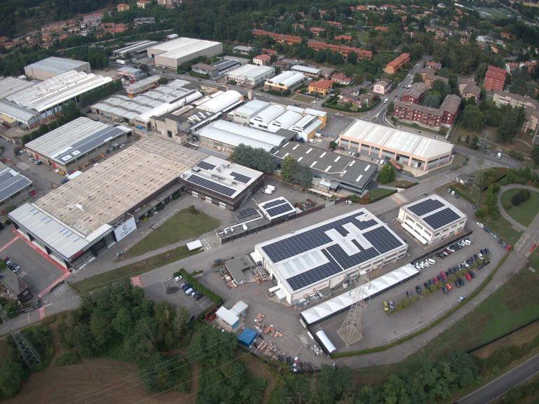 solar-panels 2 solar panels 2 1 Yamaha Motor installs solar panels at three facilities in Europe